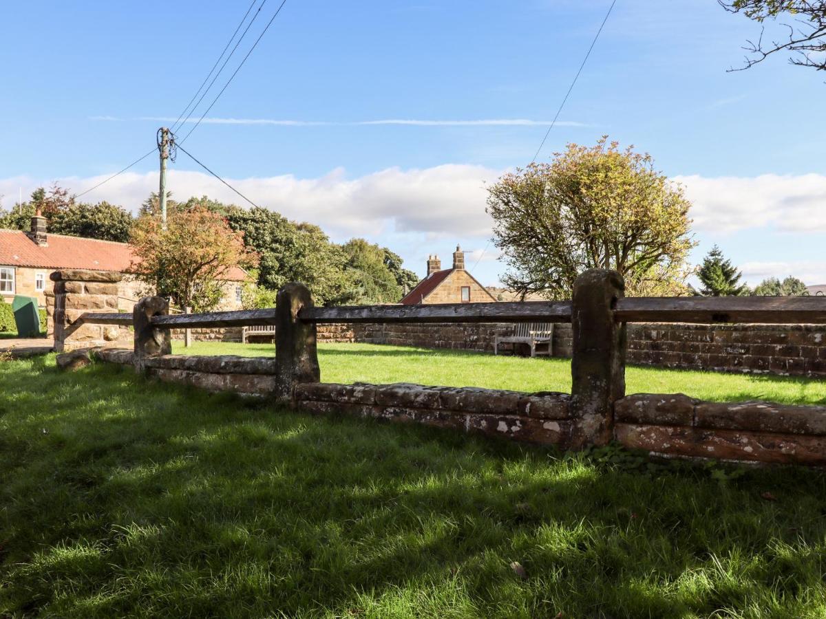 Michaelmass Cottage ウィットビー エクステリア 写真